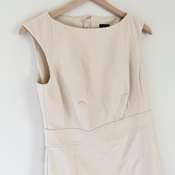 NWT Ann Taylor Women’s Sleeveless Seamed Sheath Dress Off White Cream 2 Tall - Picture 4 of 8